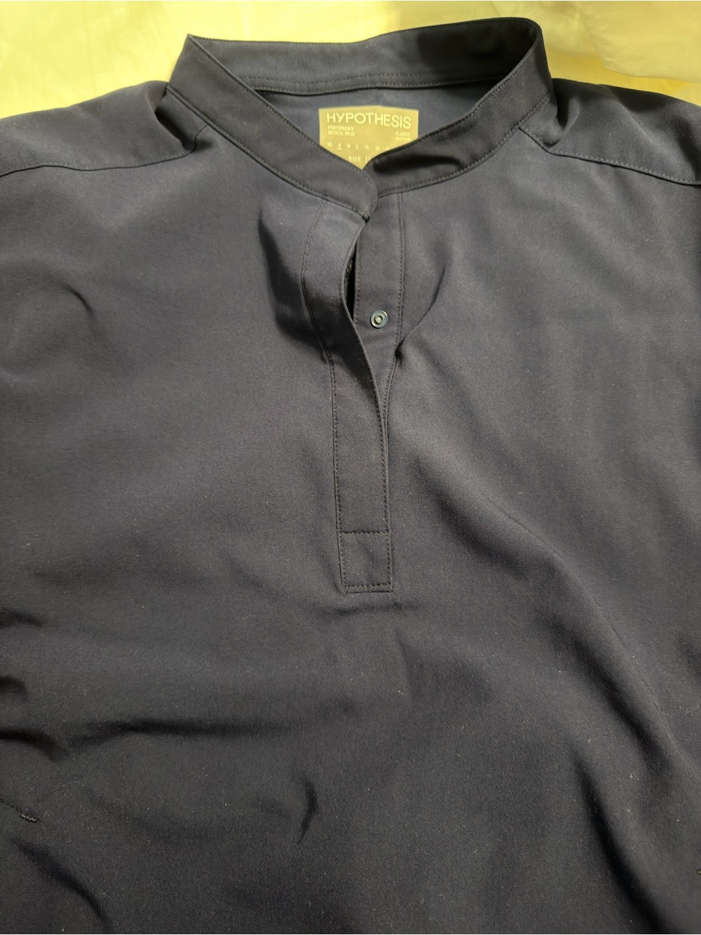Hypothesis Meta Women's 2-Pocket Oversized Dolman Sleeve Scrub Top - Medium
